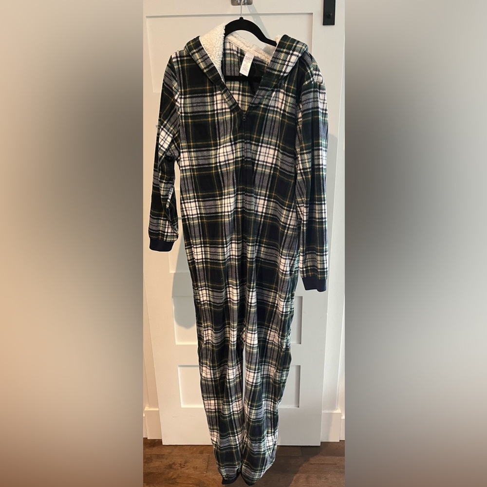 Childrens place adult holiday one piece Pajamas unisex XL fleece plaid moose